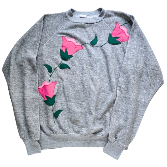 Springfoot Tops - Springfoot Vintage Gray Floral Appliqué Sweatshirt Made in USA Size Large